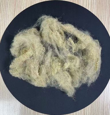 ভালো দাম পুনর্ব্যবহৃত পলিয়েস্টার স্টেপল ফাইবার ৬ডি ৬৪মিমি বেইজ পরিবেশ-বান্ধব অনলাইন