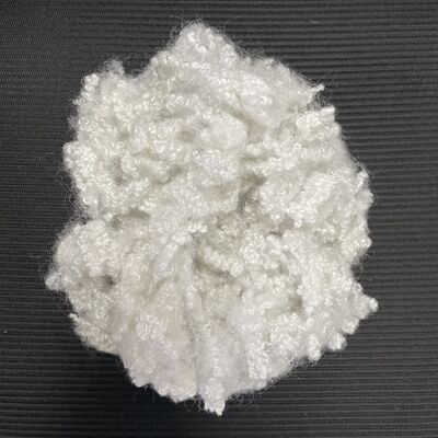 7D*64MM হাইপোঅ্যালার্জেনিক হোল স্ট্যাপল ফাইবার, সোফা কুশন ফিলিংয়ের জন্য নন-ফ্লুরোসেন্ট নিরাপদ ফাইবার